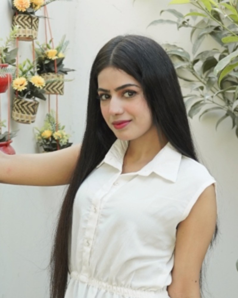 Hira Alvee, Harbour One founding creator